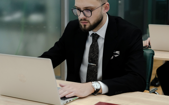 Mateusz Janas laureat konkursu INDEX Investment Challenge